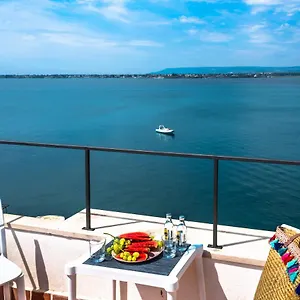 Alfeo Bellevue By Dimore In Sicily Italia