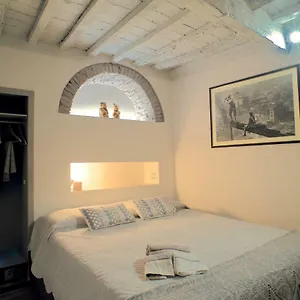 Giselle - Brand New Flat In Santa Maria Novella Italia